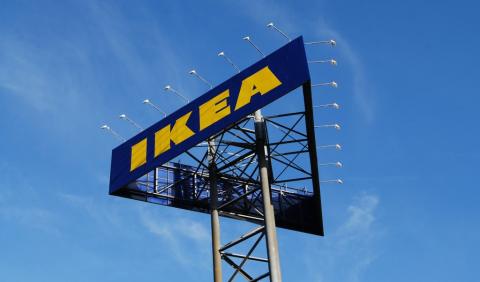 Ikea - totems en pylonen